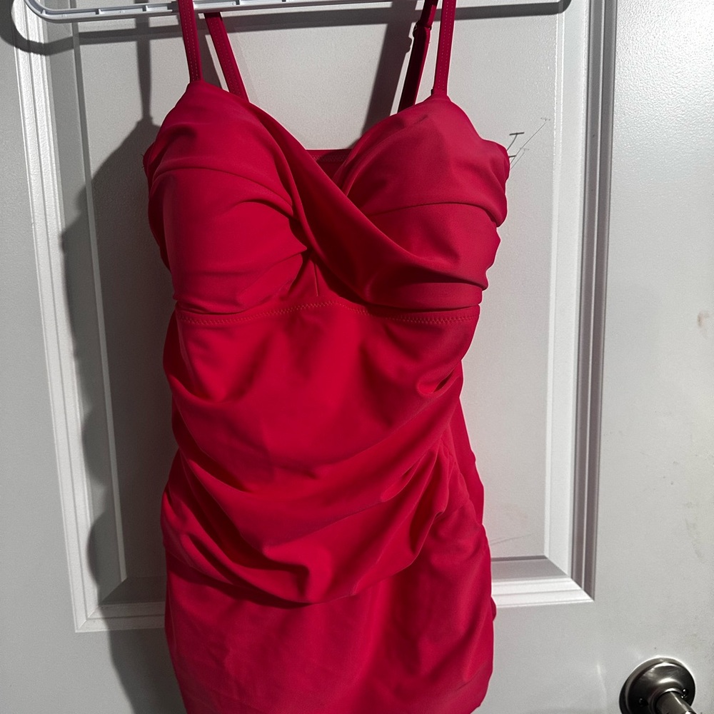 Shore Shapes One-Piece Ruched Swimsuit – Size 8 – New 🩷